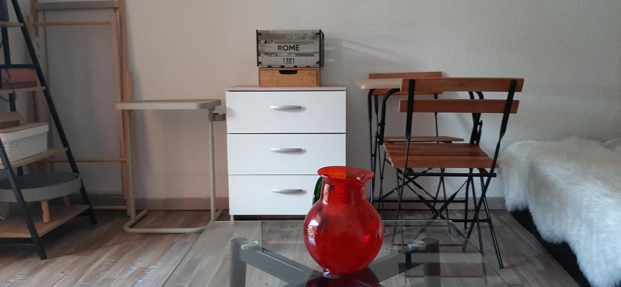 Les Iles D'Or Au Port De Hyeres Grand Studio Climatise Εξωτερικό φωτογραφία